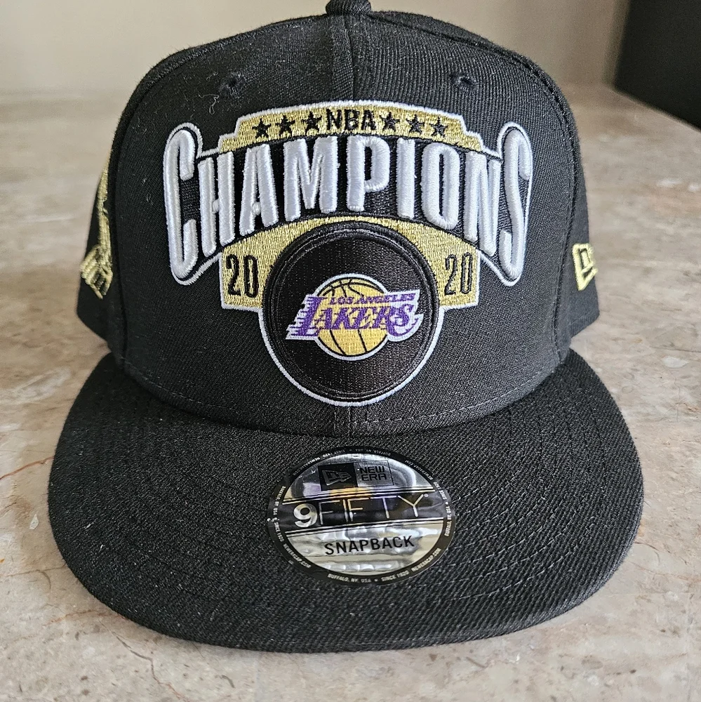 New Era Los Angeles Final Championship 🏆 NBA 2020 Snapback Locker Room Hat